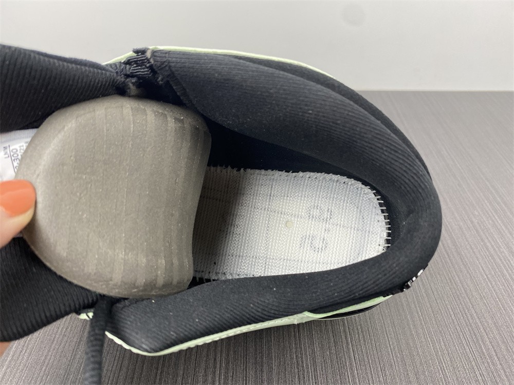 Air Jordan 13 Low Singles Day DM0803-300