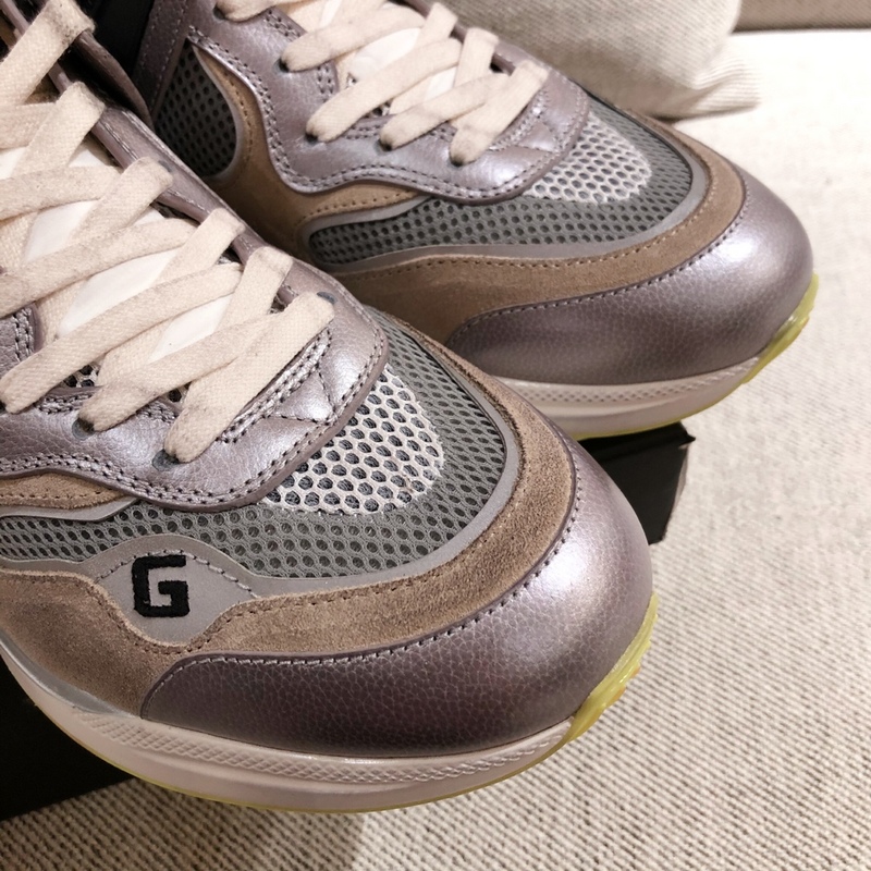 GC Suede Ultrapace Mid-top Sneaker