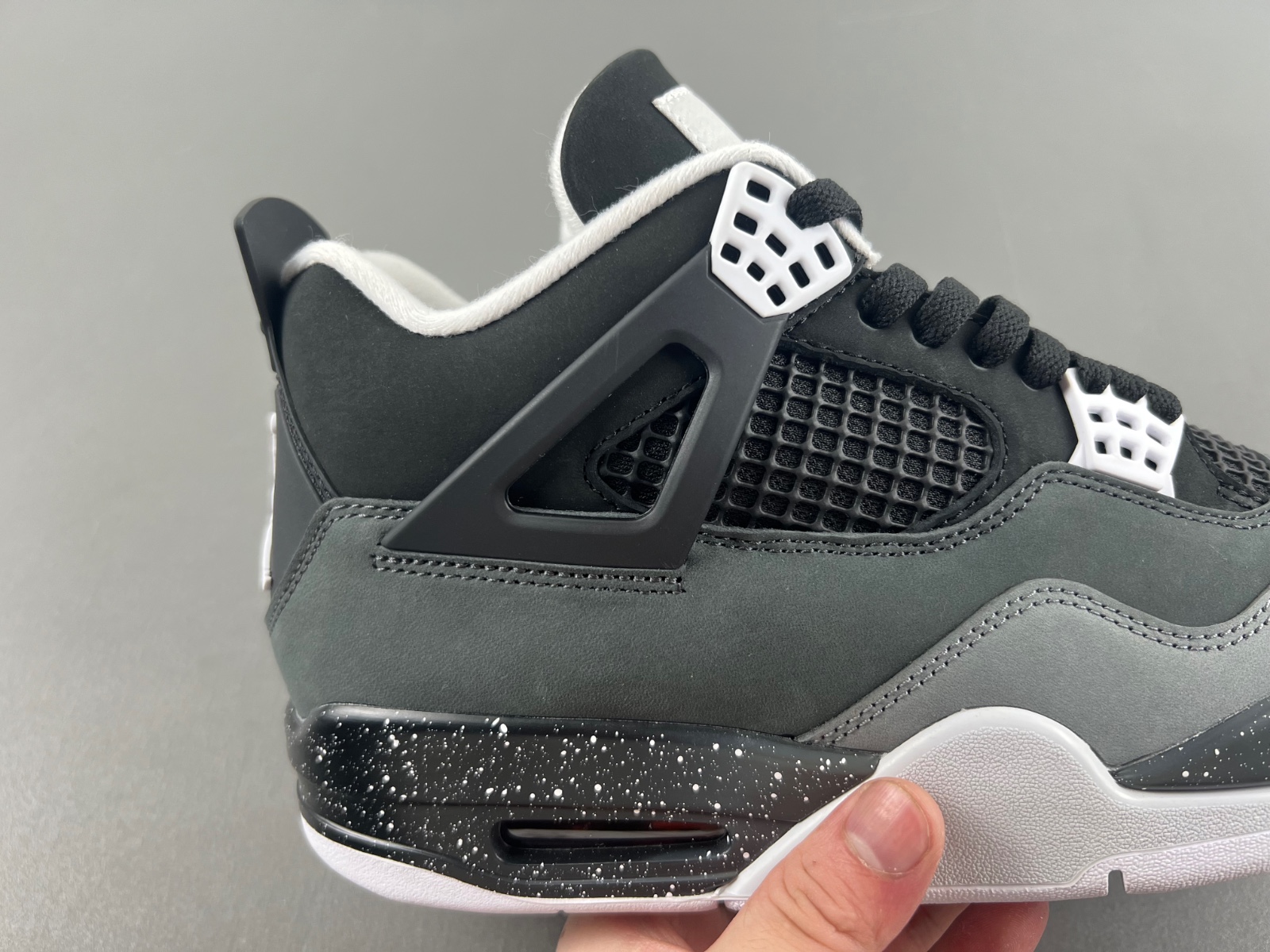 Air Jordan 4 “Fear"   FQ8138-002