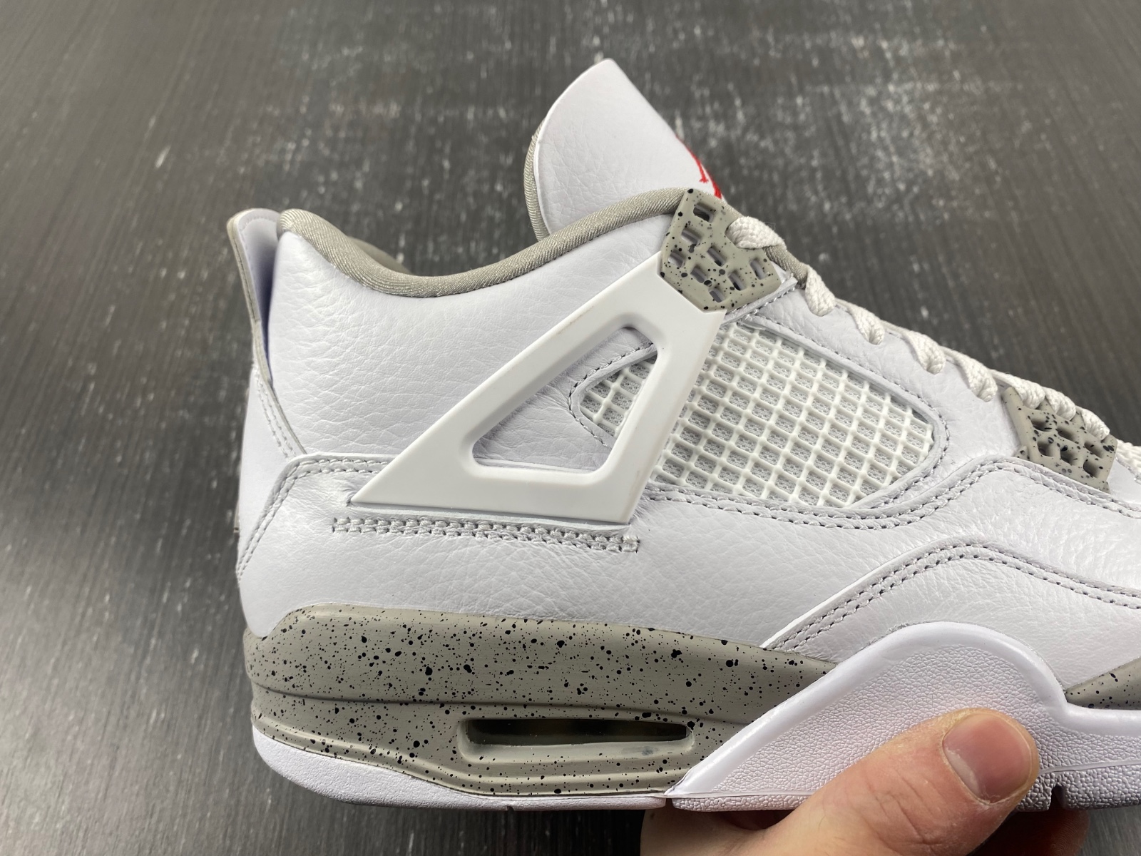 Air Jordan 4 "White Oreo" CT8527-100