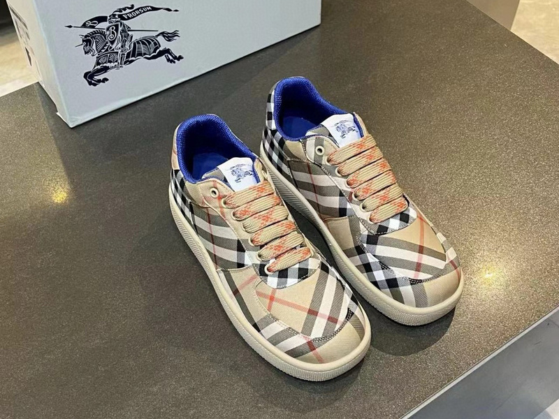 Burberry Check Terrace Sneakers  BBR--3005