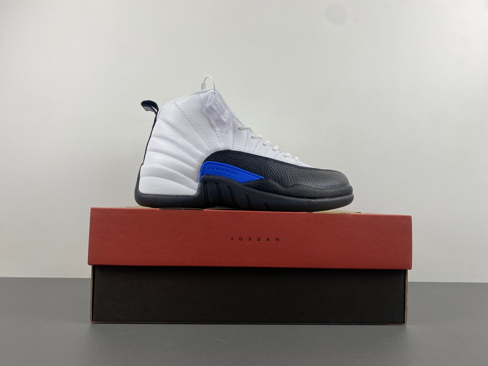 Air Jordan 12 “Blueberry” CT8013-140