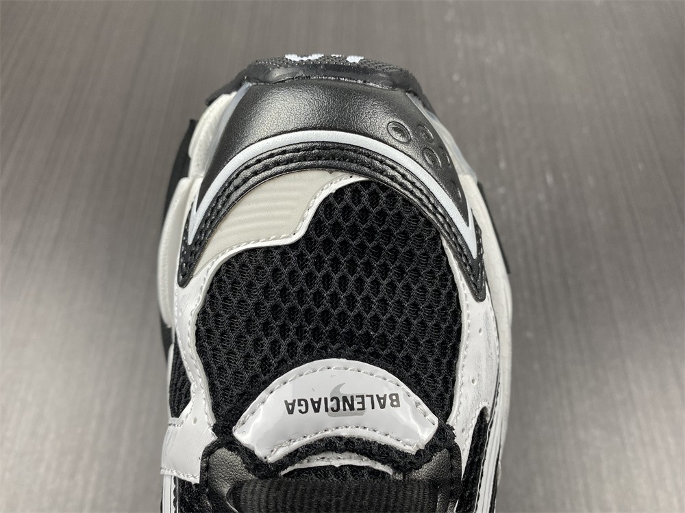 Balenciaga Runner Sneaker
