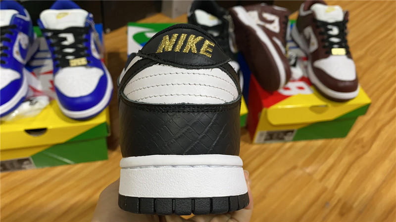 Supre* X Dunk Low OG SB QS 