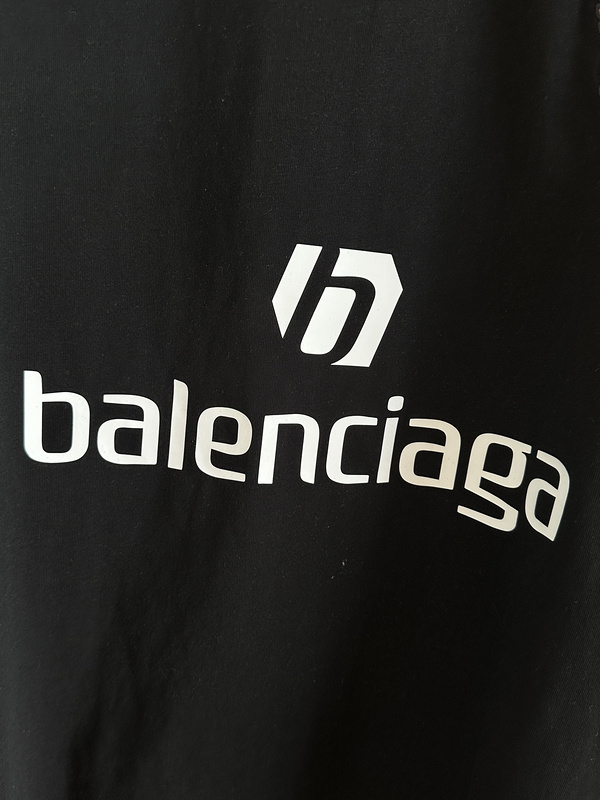Balenc1aga T-SHIRT 2404003