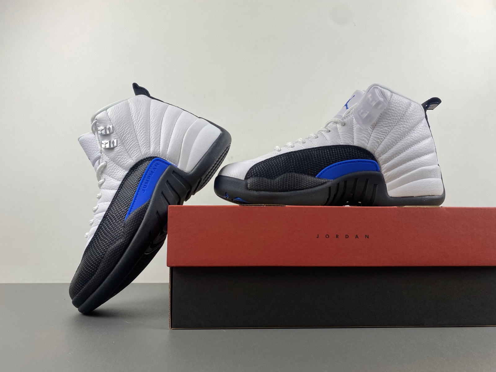 Air Jordan 12 “Blueberry” CT8013-140