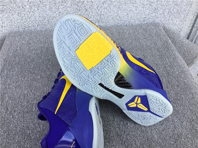 Nike Zoom Kobe 5 Protro