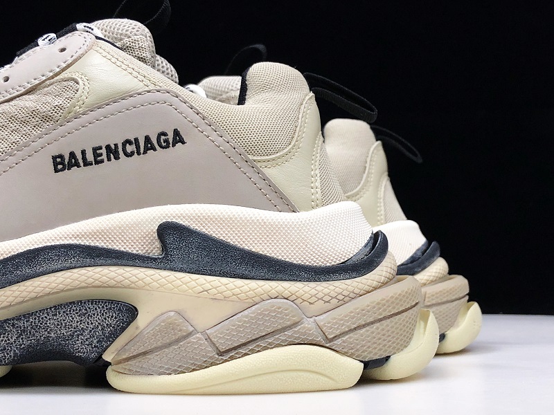 Balenciaga Triple S Trainer