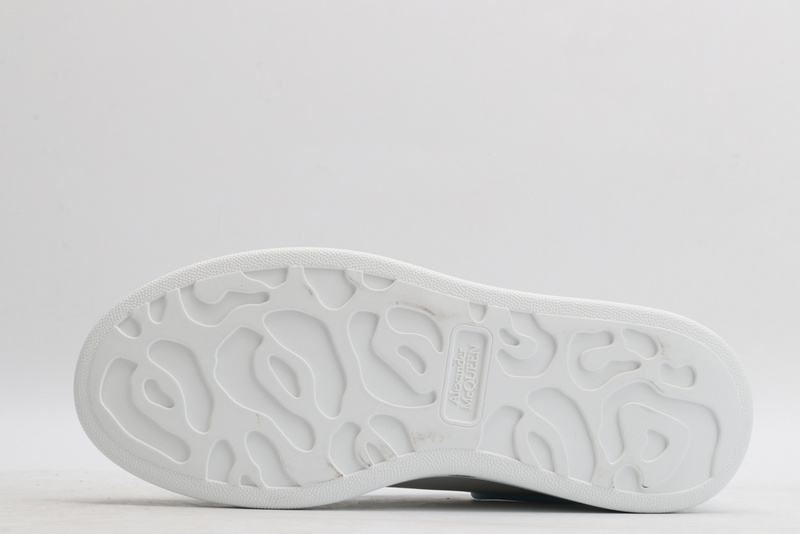 MCQUEEN OVERSIZED SNEAKER