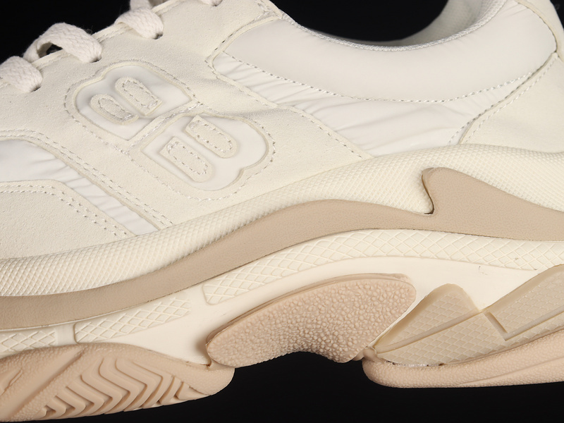 Balenciaga TRIPLE S TRAINER