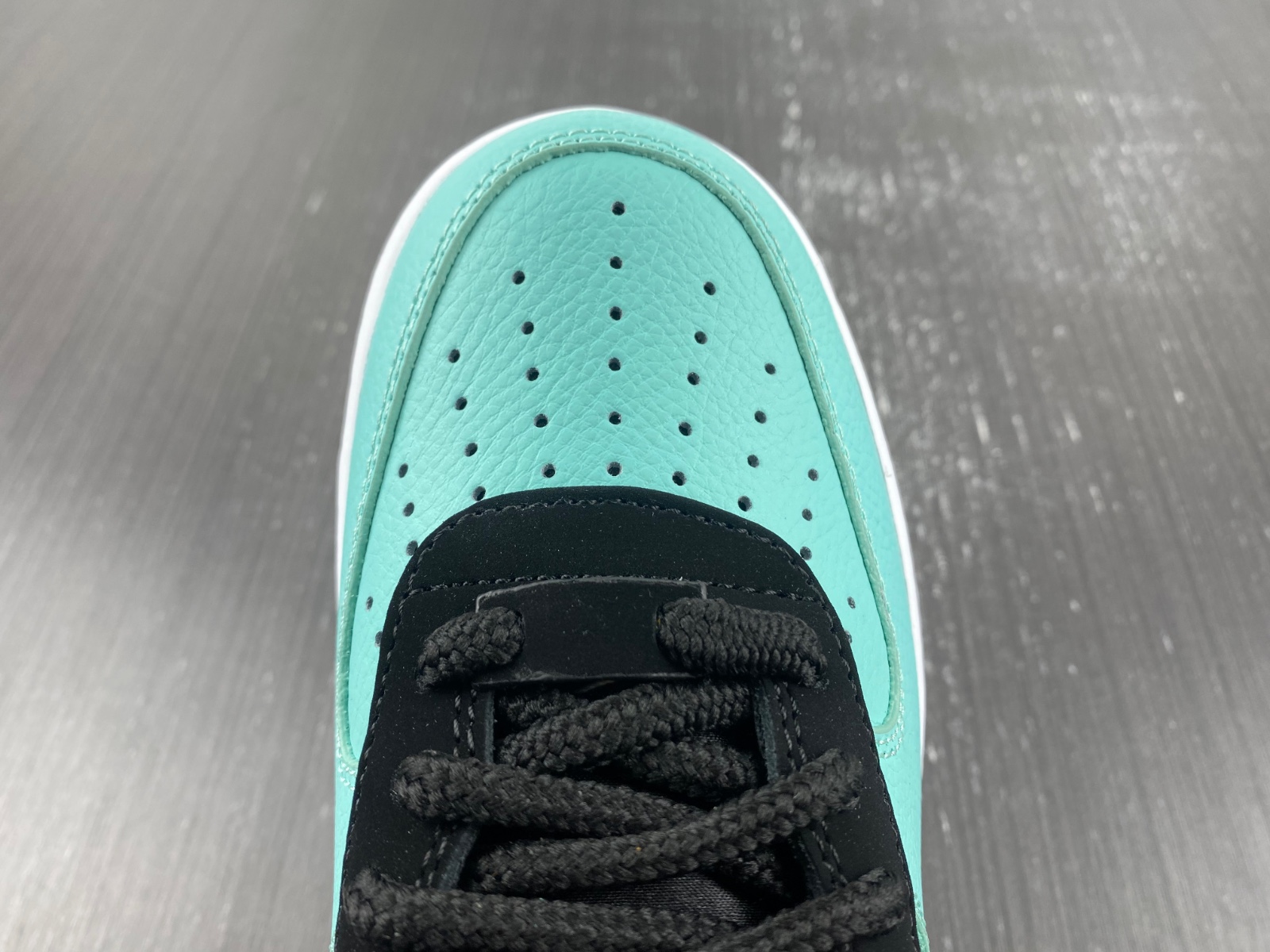 Tiffany & Co. x Nike Air Force 1 Low Blue DZ1382-002