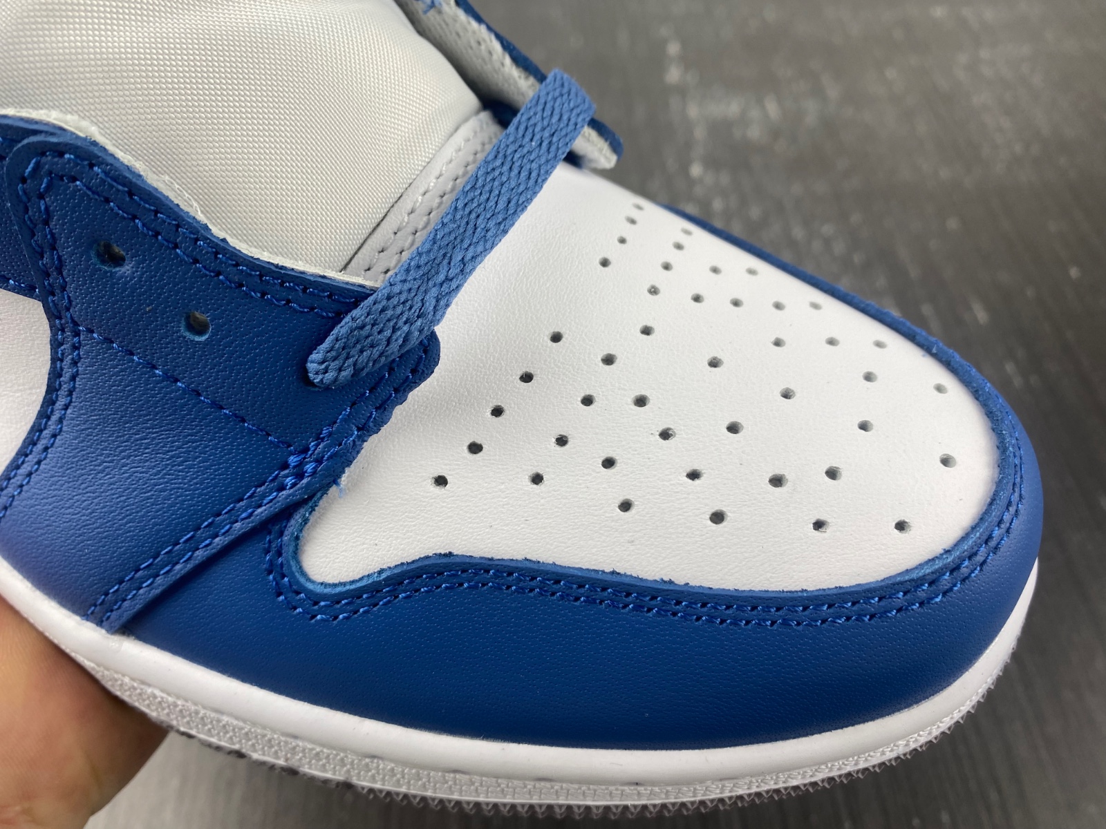 Air Jordan 1 Retro High OG 