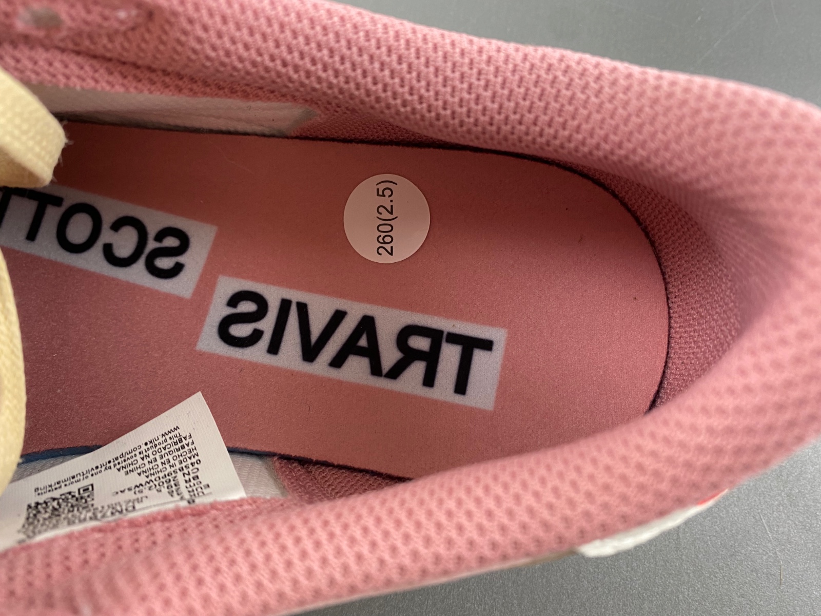 Travis Scott x Air Jordan 1 Low OG  DM7866-600