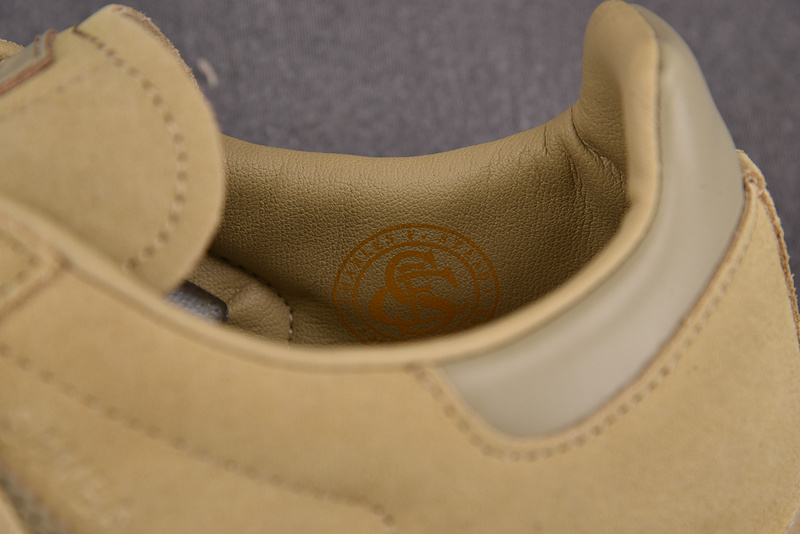 Ronnie Fieg x Clarks x 8th Street Samba