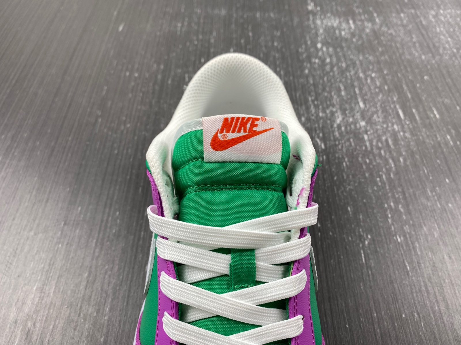 Nike Dunk Low "Stadium Green/Fuchsia" FD9924-311