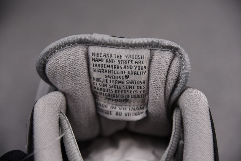 Nike SB Dunk Low J-Pack Shadow - BQ6817-007