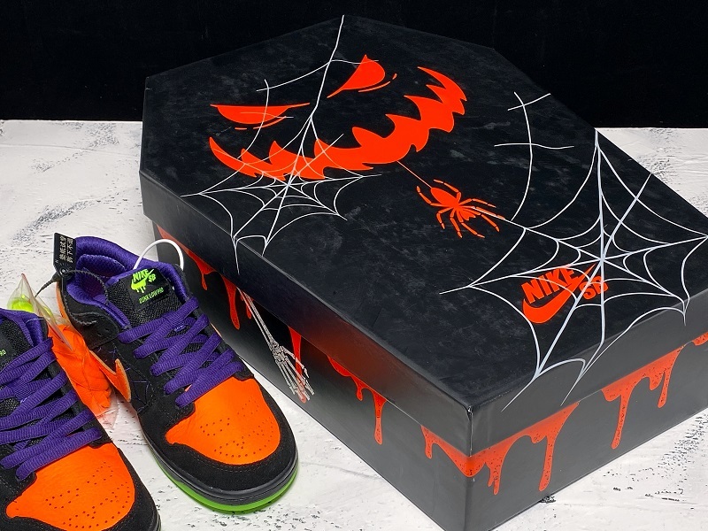 Nike SB Dunk Low Night of Mischief Halloween shoes BQ6817-006