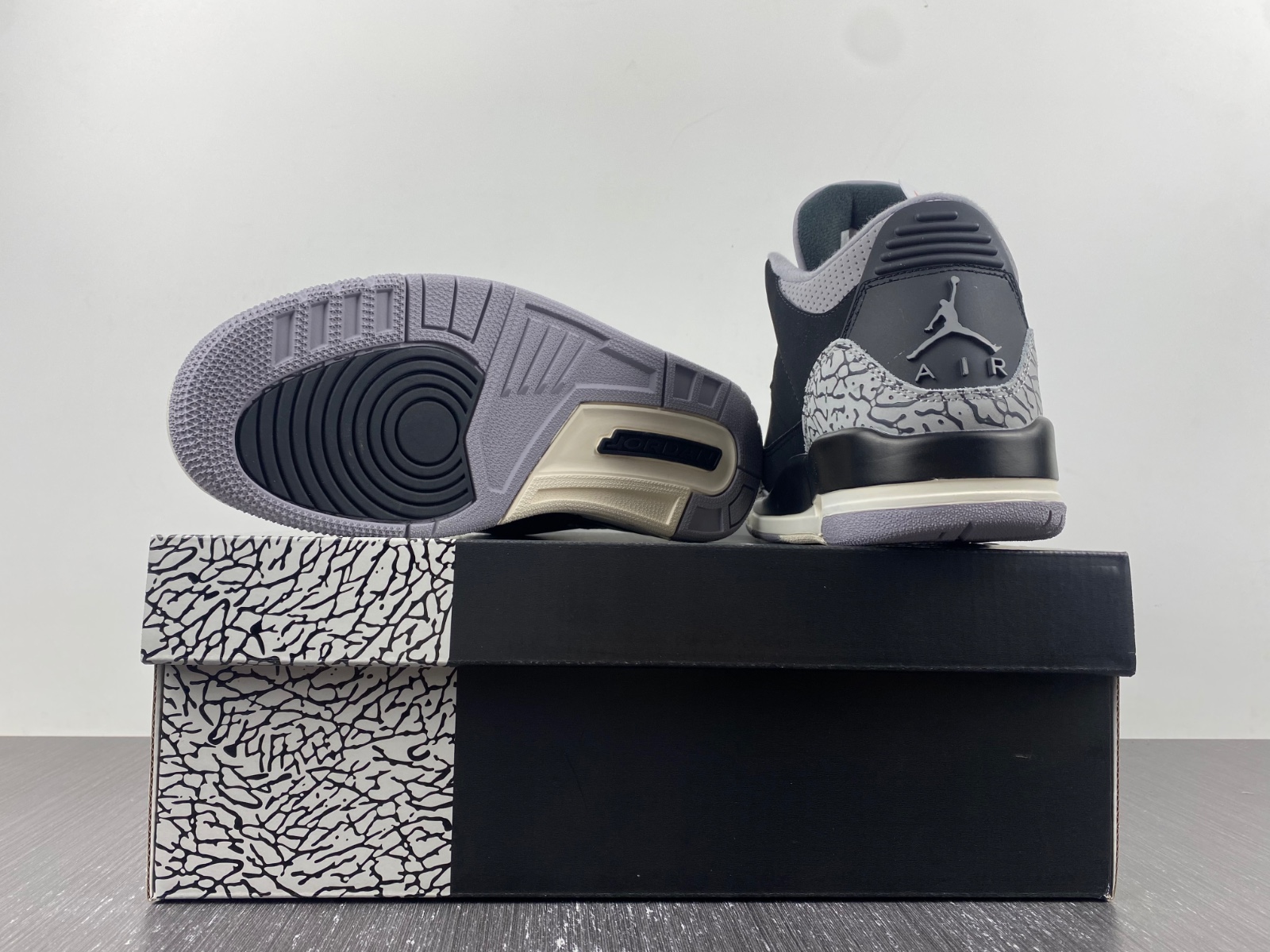 Air Jordan 3 "Off Noir" CK9246-001