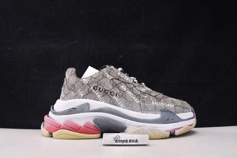 Balenciaga x GUCC1 TRIPLE S TRAINER