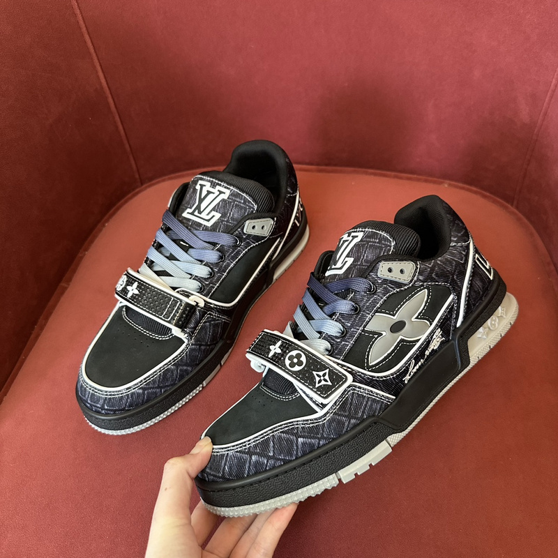 LV Trainer Sneaker