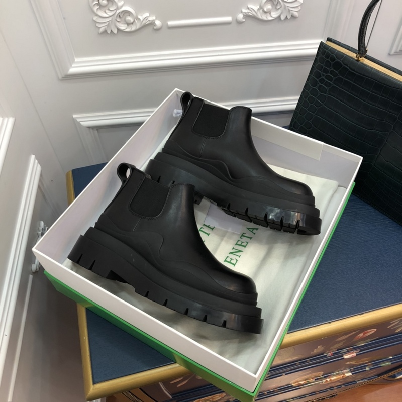 Bottega Veneta Tire Leather Ankle boots