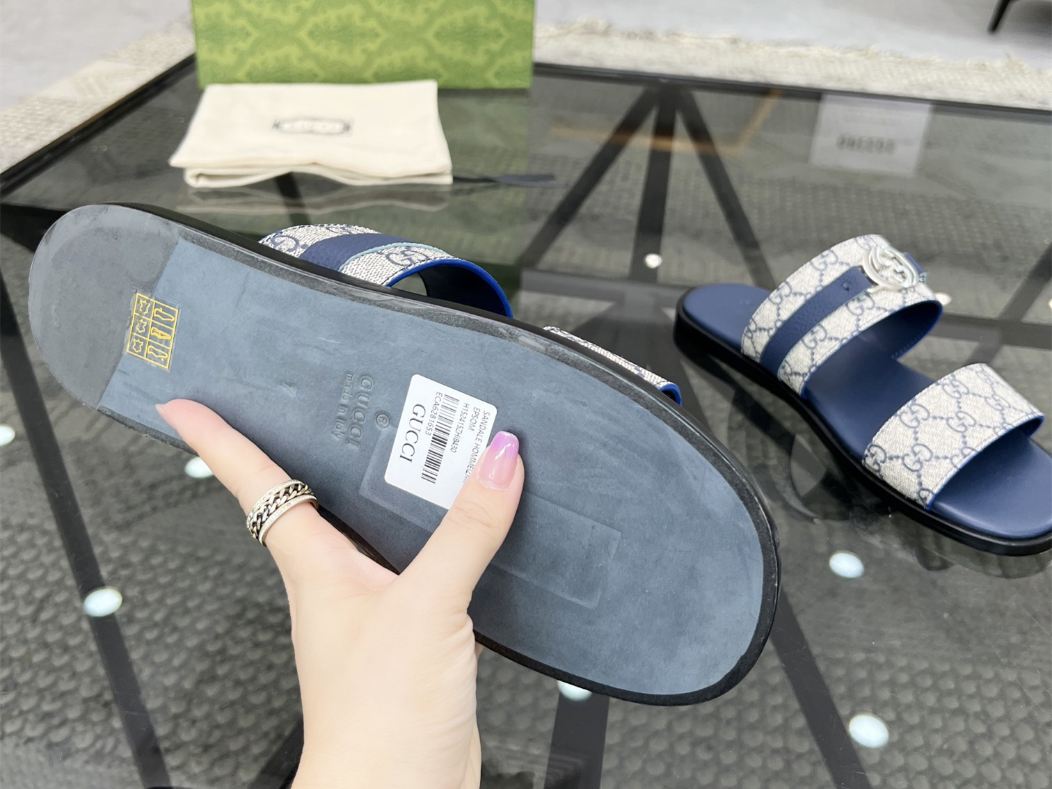 GUCCI  SLIDE (EU38-EU46)