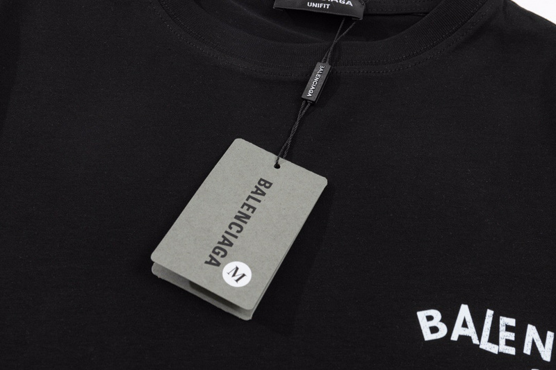 Balenc1aga T-SHIRT 2302052