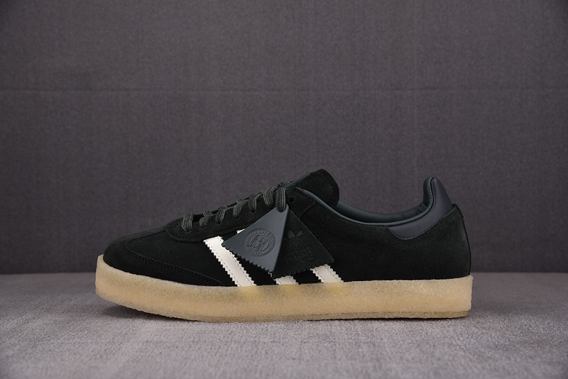 Ronnie Fieg x Clarks x 8th Street Samba 