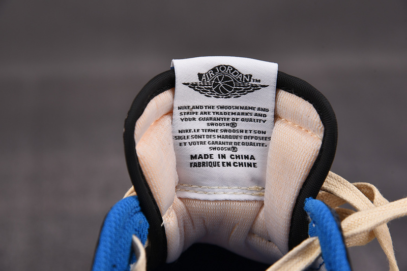 Travis Scott Fragment Air Jordan 1 Low DM7866-140