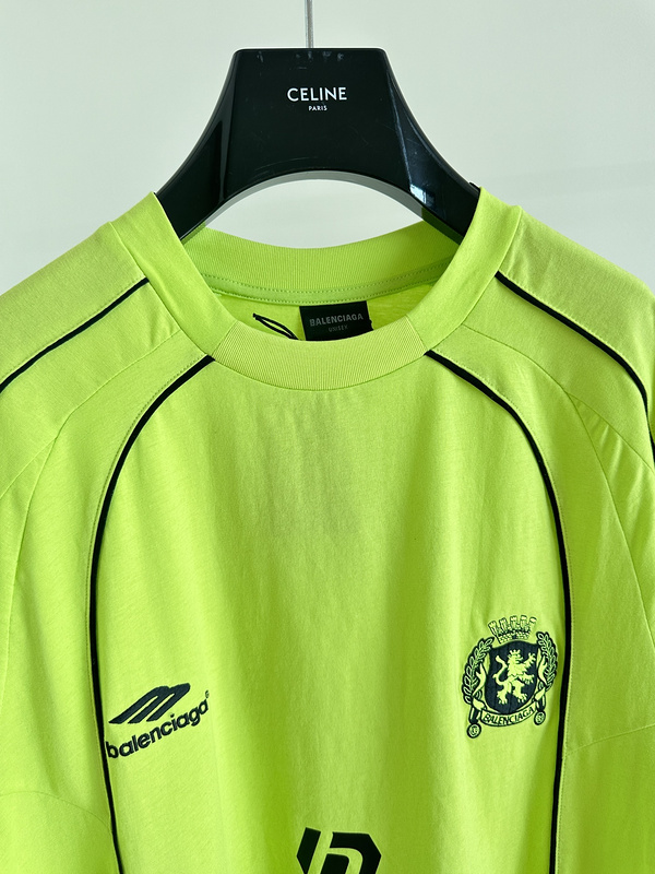 Balenc1aga T-SHIRT 2404006