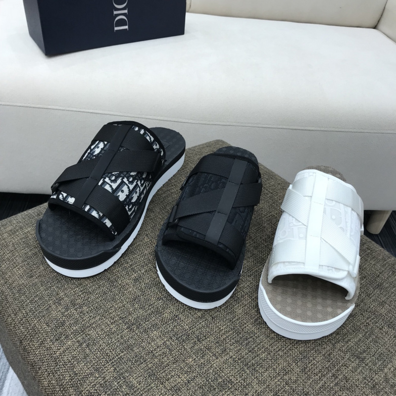 D1OR ALPHA SANDAL