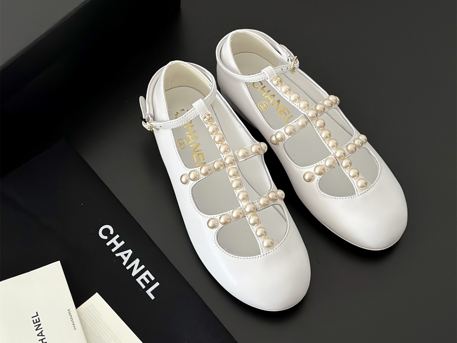 Chanel Mary Janes CH-10