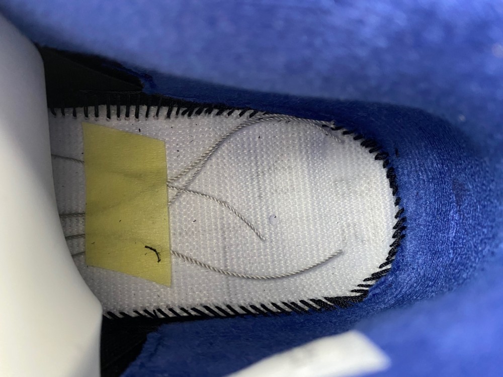 Air Jordan 4 “Rare Air” FV5029-003