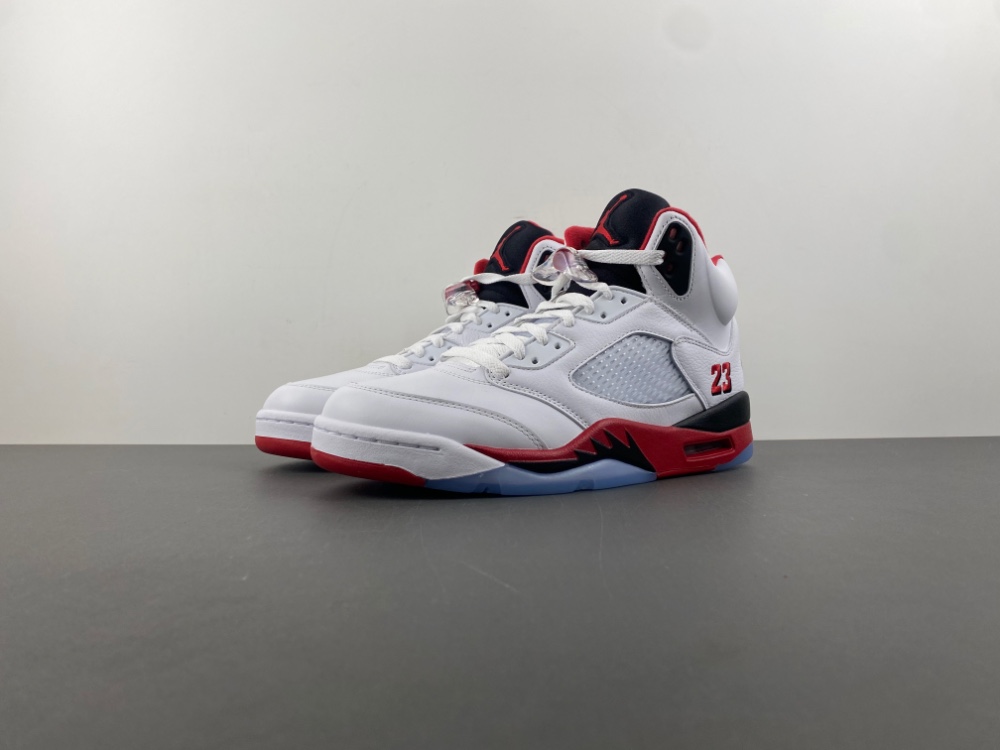 Air Jordan 5 “Fire Red Black Tongue”HQ7978-101