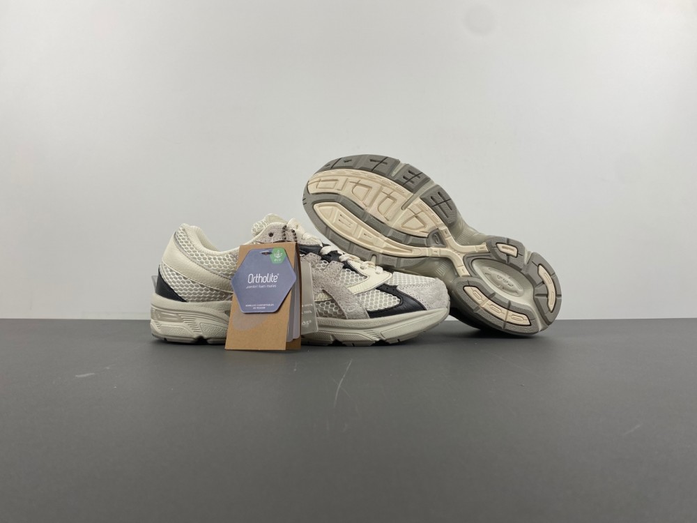 HAL STUDIOS x ASICS  Gel 1130 