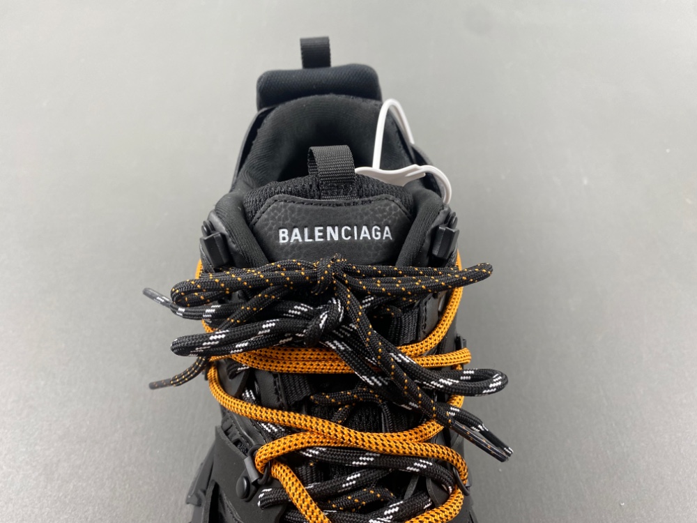 Balenciaga Track Trail Laces3.0  800592 WTRHK 1000