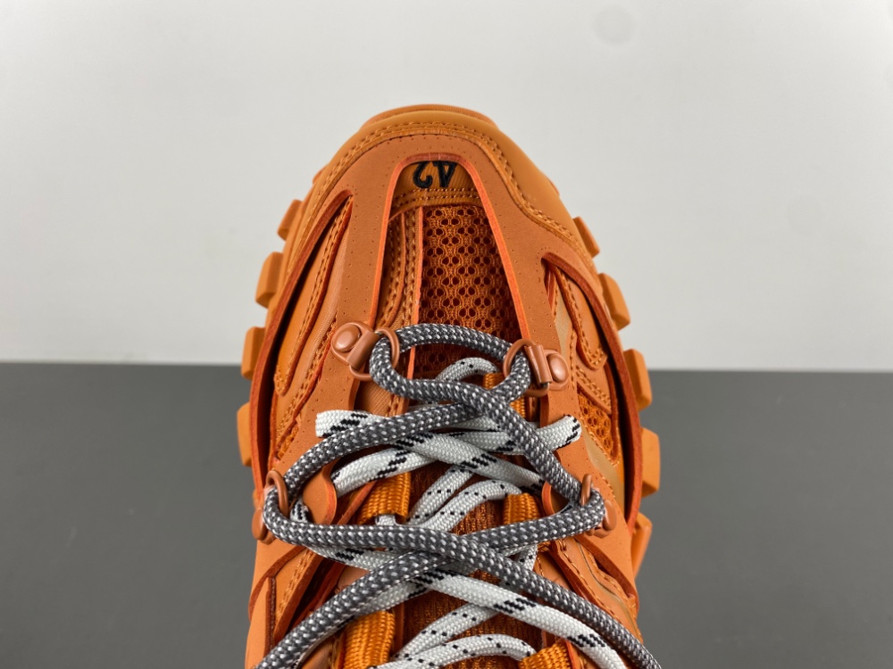 Balenciaga Track Trail Laces3.0  800592 WTRHK 7000