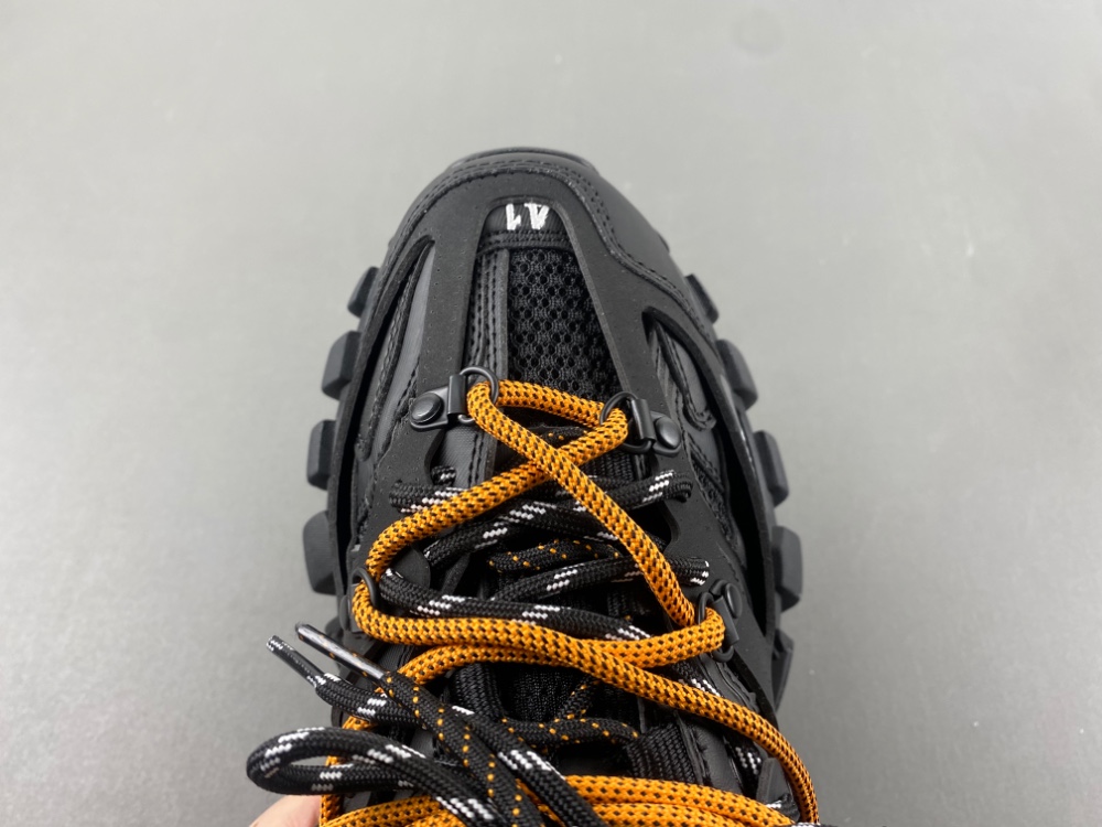 Balenciaga Track Trail Laces3.0  800592 WTRHK 1000