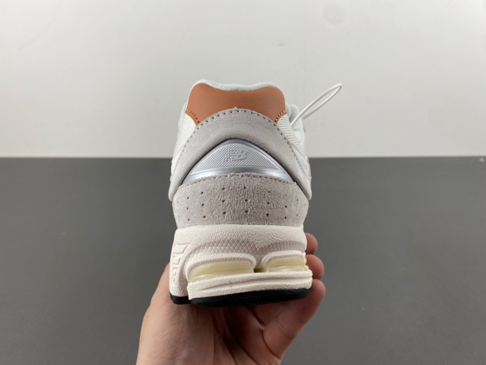 New Balance NB 2002 M2002REC