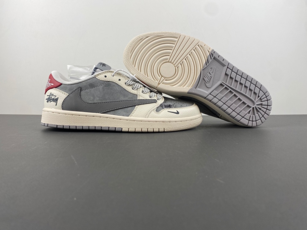 Travis Scott x Fragment Design x Jordan Air Jordan 1 Low OG SP