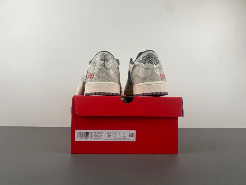 Travis Scott x Fragment Design x Jordan Air Jordan 1 Low OG SP