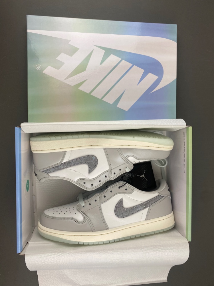 Air Jordan 1 Retro Low "CNY" HF3144-100