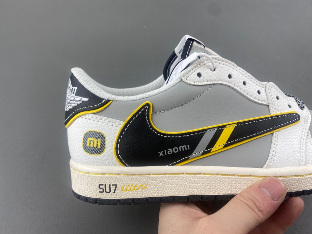 Travis Scott x Fragment Design x Air Jordan 1 Low OG SP AJ1 Su7-Ultru