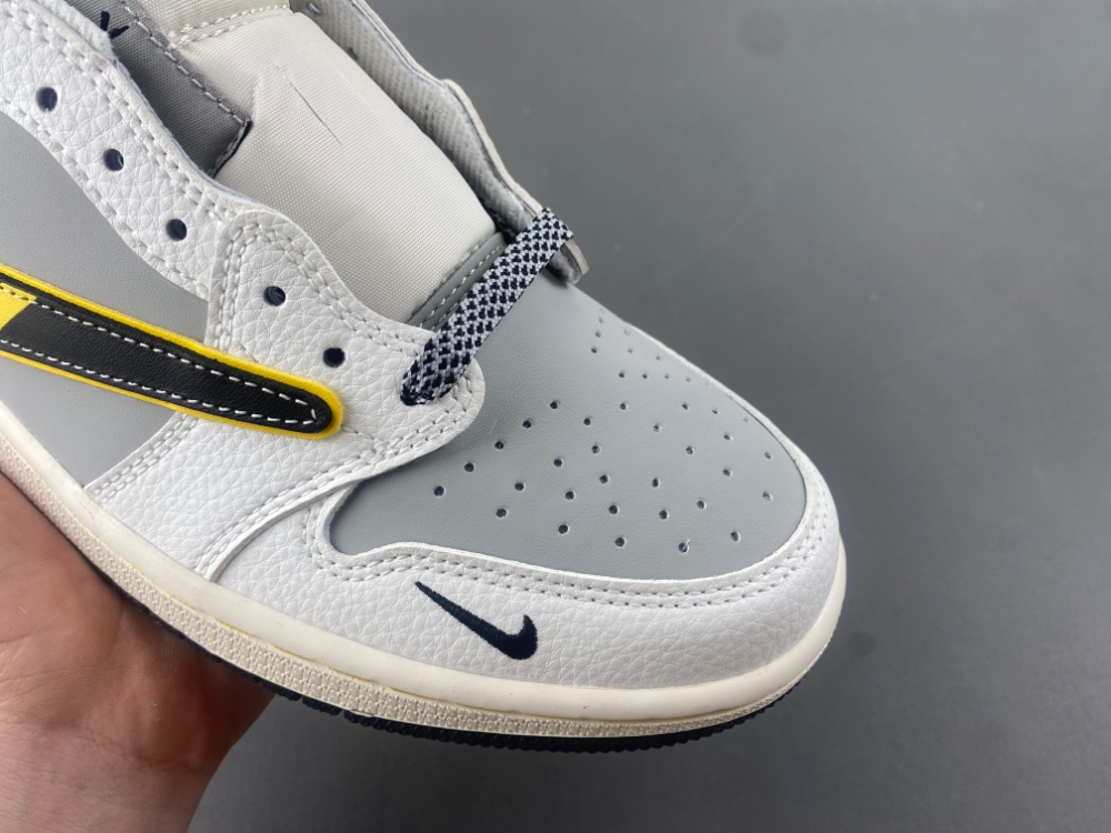 Travis Scott x Fragment Design x Air Jordan 1 Low OG SP AJ1 Su7-Ultru