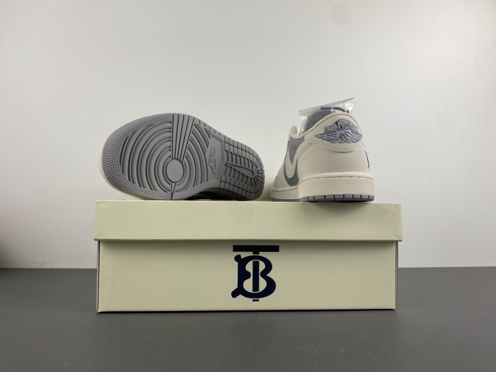 BURBRRY x Travis Scott x Nike Air Jordan 1 Low Nike