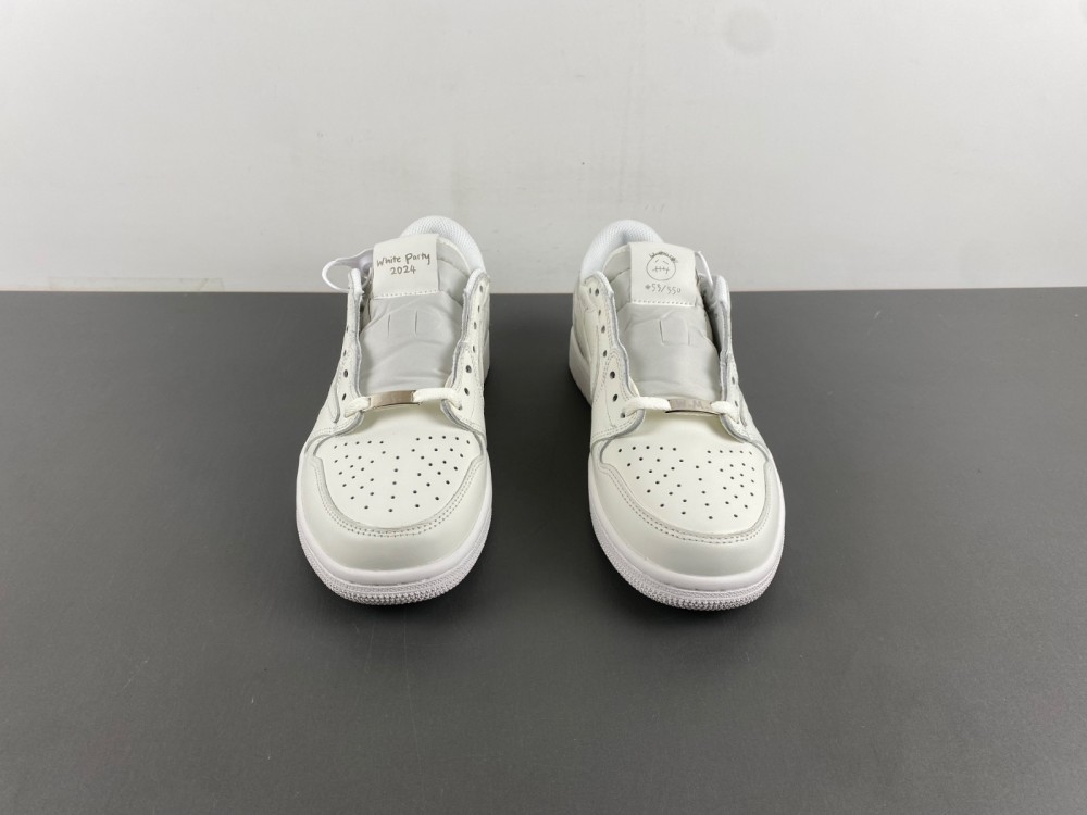 Travis Scott x Air Jordan 1 Low