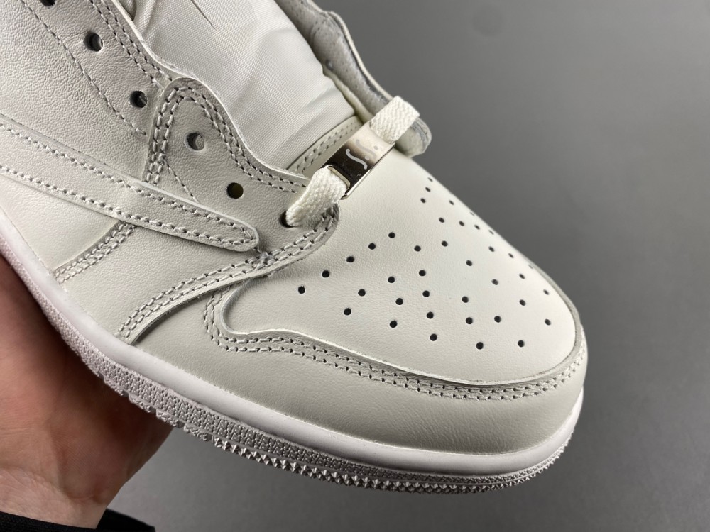 Travis Scott x Air Jordan 1 Low