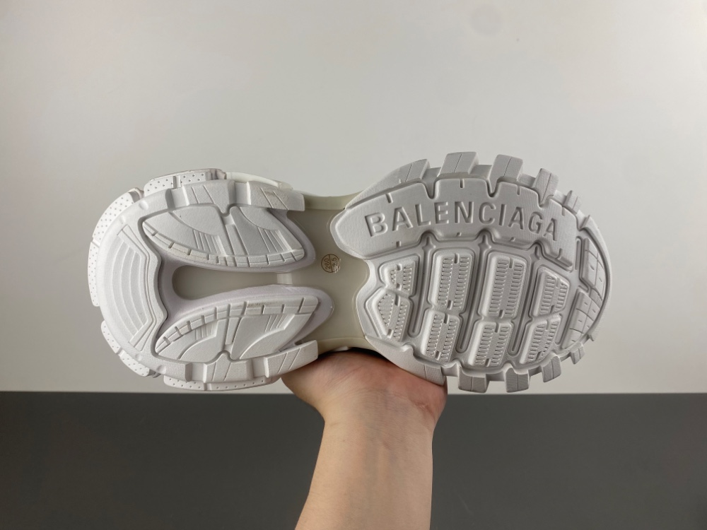Balenciaga Track 3.0 825417 WDTSC 1000