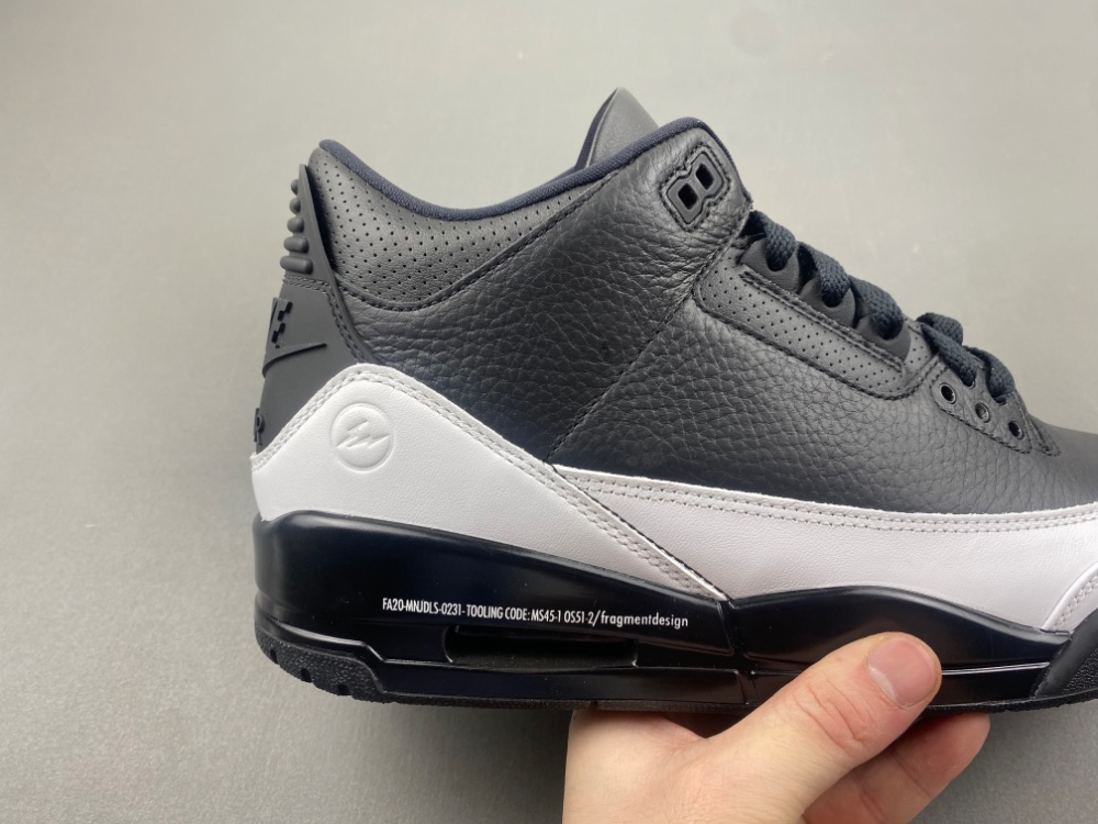 Fragment Design x Air Jordan 3 AJ3DA3595-101