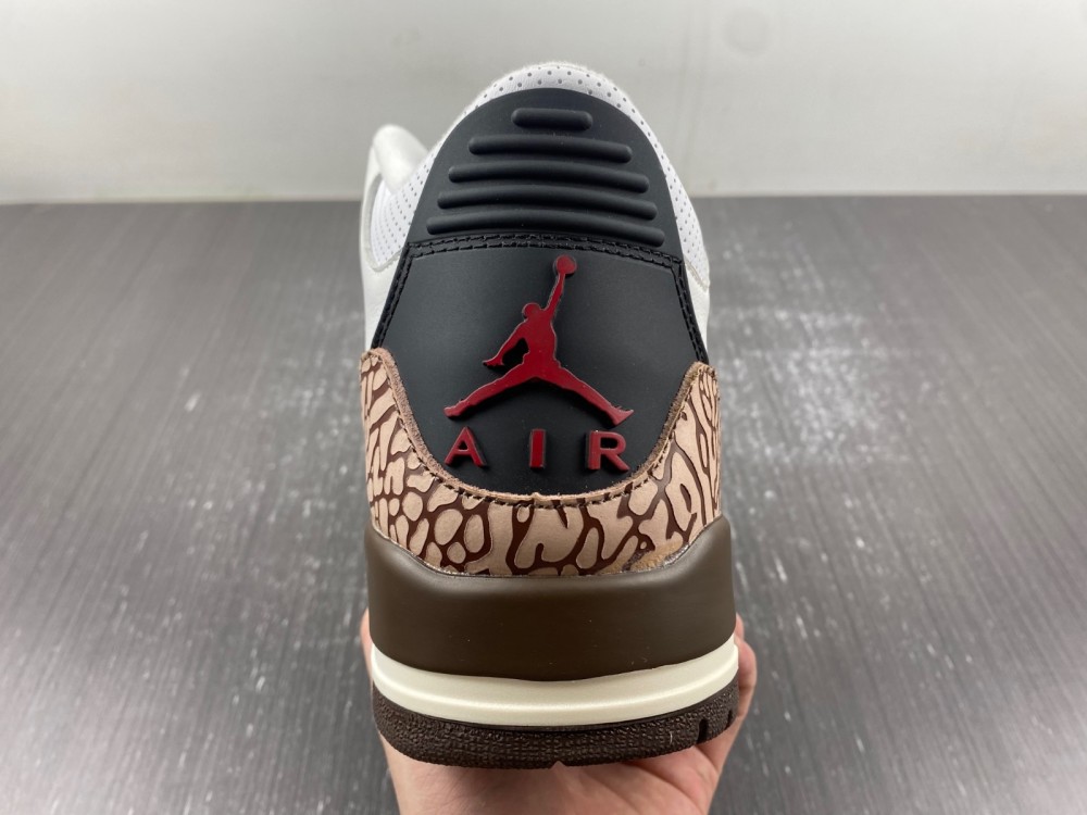 Travis Scott x Air Jordan 3 136064-168